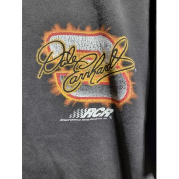 Men's Vintage‎ Competetiors View Dale Earnhardt Man in Black T-Shirt #023 - Picture 2 of 5